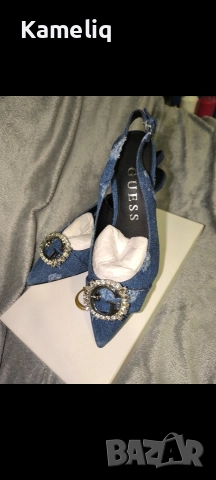 Дамски обувки Guess 