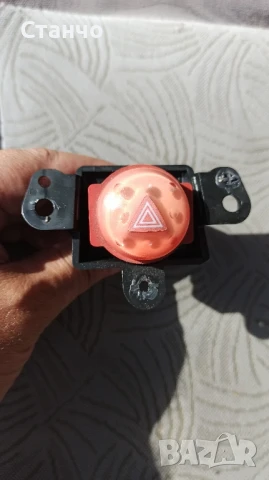 Волан в много добро състояние и други останали части за Нисан Алмера Тино / Nissan Almera Tino, снимка 7 - Аксесоари и консумативи - 50915884