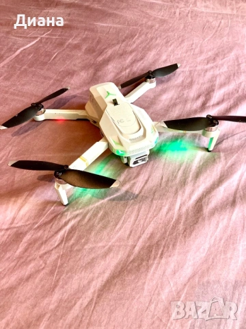 Сгъваем дрон с камера, снимка 2 - Дронове и аксесоари - 54113069
