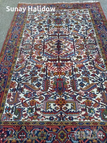Ръчно тъкан килим Хериз, снимка 4 - Килими - 54098450