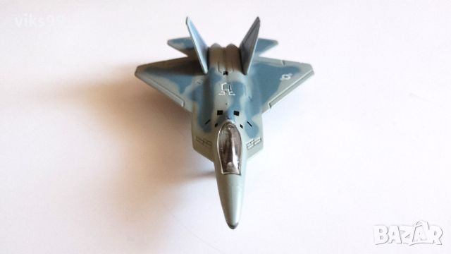 Метален Изтребител F-22 Raptor Maisto Tailwinds, снимка 7 - Колекции - 45217748