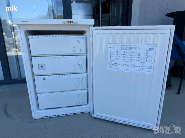 Малък фризер Либхер 4 чекмеджета , снимка 2 - Фризери - 51505161