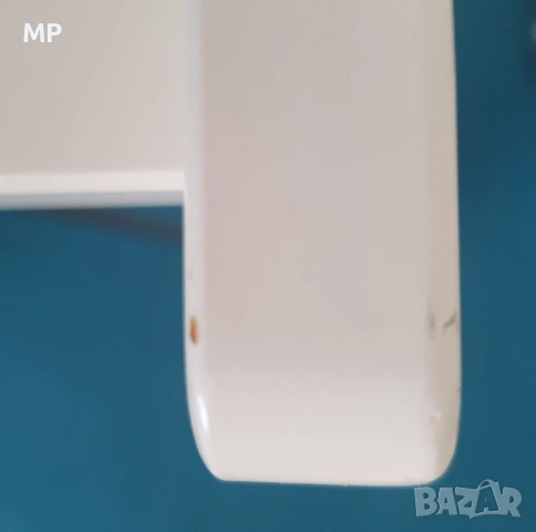 Стенен рафт/закачалка IKEA HJÄLMAREN, снимка 3 - Други стоки за дома - 53980791