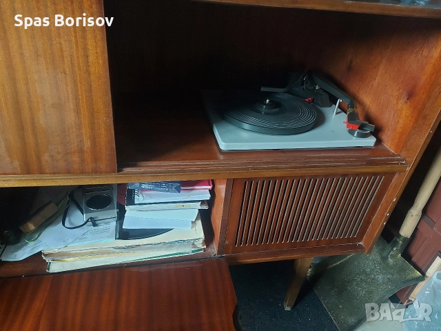 радио грамофон шкаф хармония 20, снимка 2 - Радиокасетофони, транзистори - 53573149
