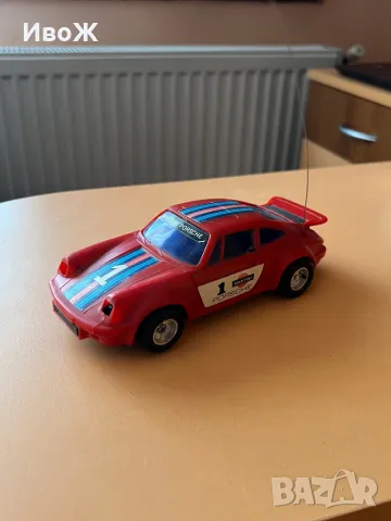 Стара играчка porsche martini, снимка 1