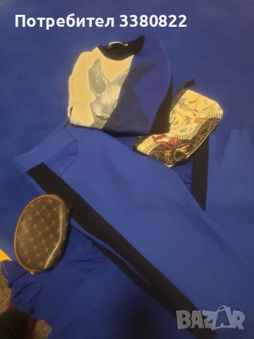 Дамски лот размер м в синьо, снимка 2 - Якета - 52660060