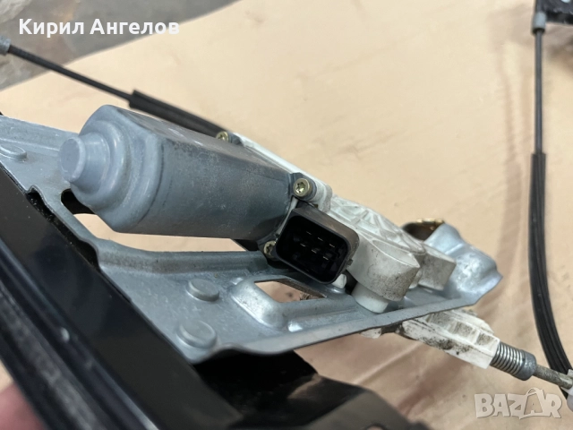 Механизма на предно ляво стъкло за Mercedes C-class W203 Купе, снимка 3 - Части - 51562280