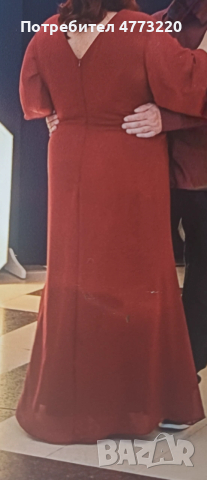 Продавам официална червена рокля