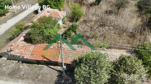 Парцел с постройки за ремонт, с.Падина, обл.Варна, снимка 4 - Вили - 53231104