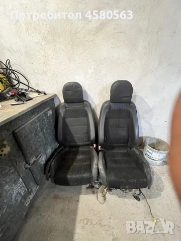 Sedelaki ot golf 6 gti