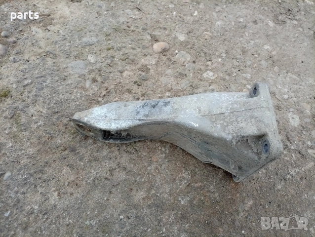 Дясна Лапа Двигател БМВ 5 E39 2.5TDS - 1092426, снимка 4 - Части - 54061652