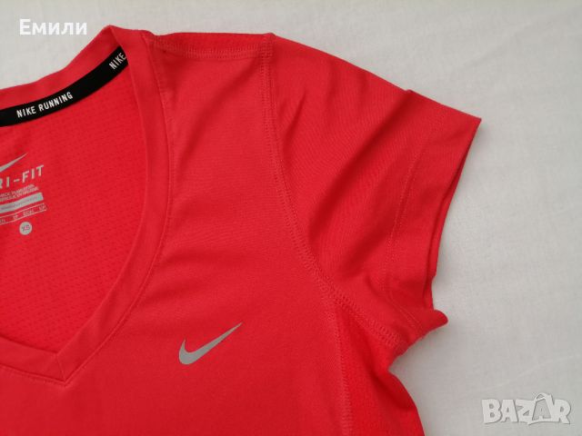 Nike Running Dri-FIT оригинална дамска тениска р-р XS, снимка 5 - Спортни екипи - 46800944