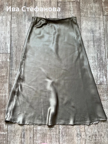 Нова дълга маслено зелена  елегантна пола тип русалка сатен сатенена, снимка 5 - Поли - 49874842