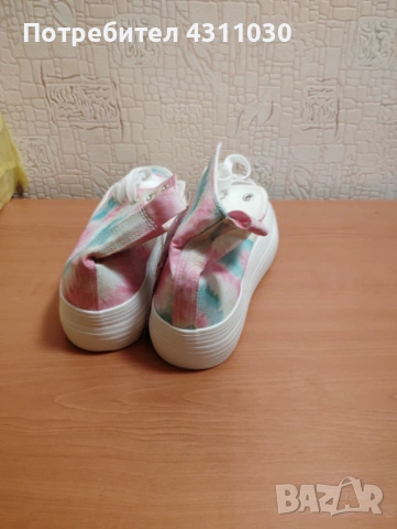 Високи цветни кецове нови, номер 41, снимка 4 - Кецове - 53427683