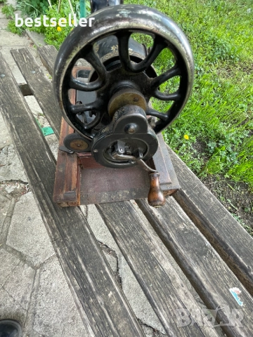 Шевна машина Singer , снимка 6 - Други стоки за дома - 52198085