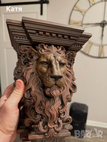 Лъв стойка за стена, колони,врати винтидж