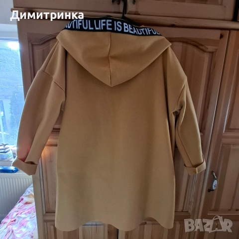 Дамско жълто палто, снимка 2 - Палта, манта - 54022437