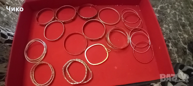 Стари бижута над 30 женски гривни