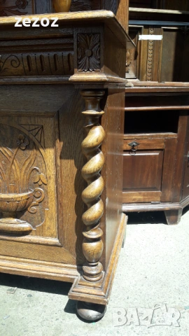 Шкаф антикварен масив, снимка 6 - Шкафове - 53070763
