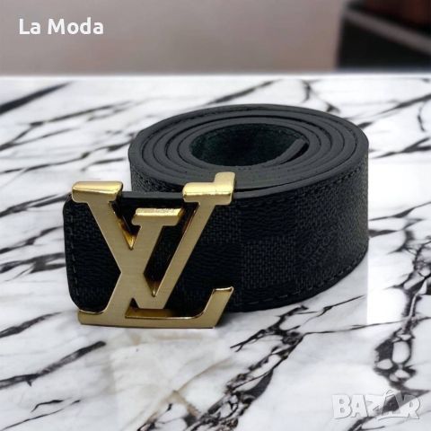 Колан син квадрат със златна катарама Louis Vuitton реплика с кутия ! , снимка 1 - Колани - 45622787