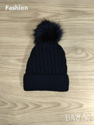 Продавам Шапка