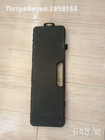 Авариен триъгълник в куфарче