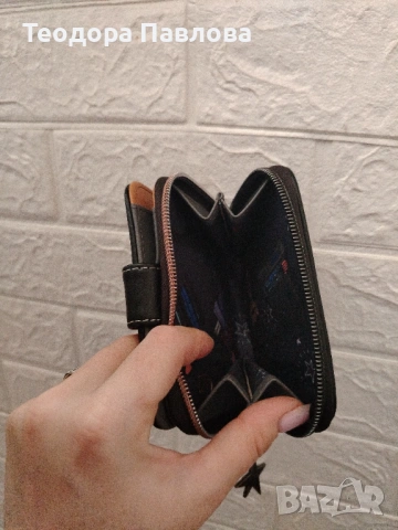 Дамско портмоне Janet Paris , снимка 6 - Портфейли, портмонета - 53472965