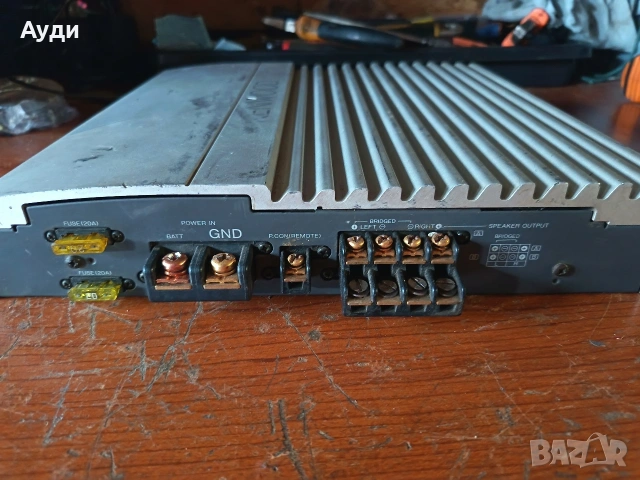 авто усилвател Kenwood kac 846, снимка 3 - Ресийвъри, усилватели, смесителни пултове - 53932579