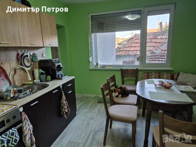 Самостоятелна къща на ул. Илинден, снимка 9 - Къщи - 51803869