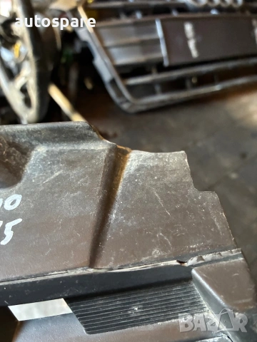 Предна решетка за Mitsubishi L200. 10-15г. Митсубиши. Л200. С забележки. (Едно счупено уше). , снимка 3 - Части - 53785386