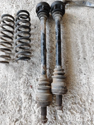 Пружини,полуоски за бмв е 90, снимка 2 - Части - 50979743