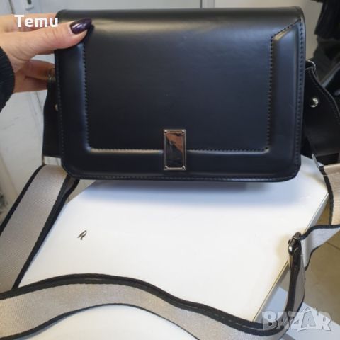 Модерна и стилна дамска чанта в нежни лачени цветове, снимка 10 - Чанти - 45765682