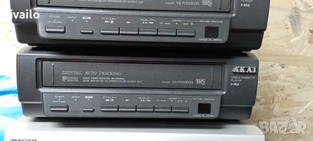 AKAI- VS R100 VHS, снимка 2 - Плейъри, домашно кино, прожектори - 47184855