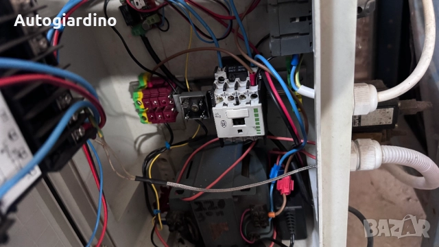 Машина за поставяне на щампи, снимка 10 - Други машини и части - 52184974