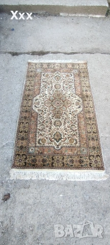 Ръчно тъкана вълнена персийска пътека.Иран(isfahan).Антика за ценители., снимка 2 - Пътеки - 53749168