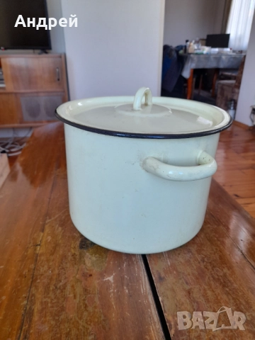 Стара Емайлирана тенджера #8, снимка 2 - Други ценни предмети - 51936544