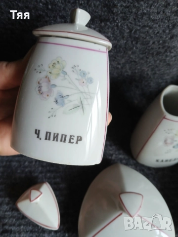 Порцеланови бурканчета за допълване , снимка 2 - Сервизи - 52671872