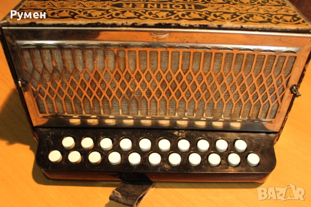 Акордеон Hohner - (диатонична хармоника), снимка 7 - Антикварни и старинни предмети - 53533764