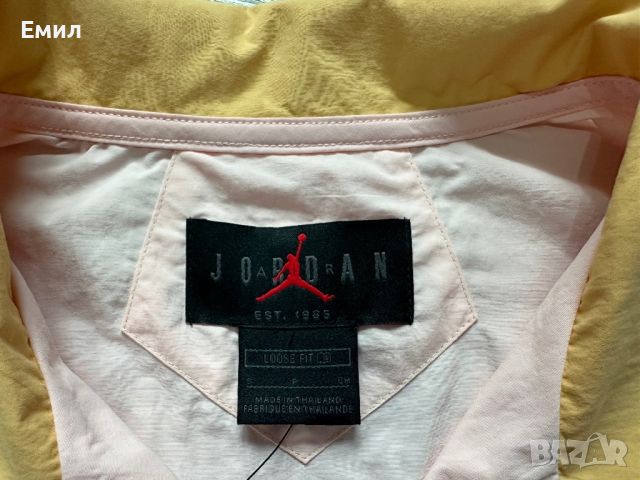 Нова с етикет! Дамска риза Air Jordan Button Up Shirt, Размер S, снимка 5 - Ризи - 45659268