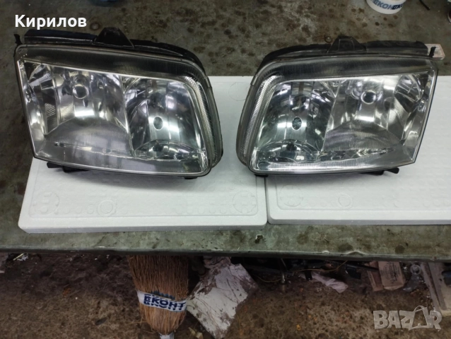 Ляв и десен фар за Фолксваген Поло 2000година, снимка 2 - Части - 52586619
