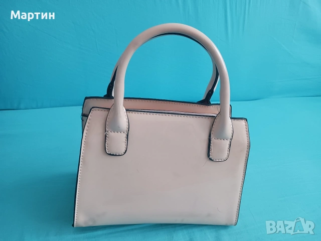 Розова чантичка