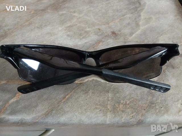 Очила Crivit, снимка 2 - Слънчеви и диоптрични очила - 40590957