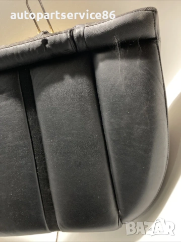 Заден седалков бутон за втори ред черна кожа за Mazda CX-7 (2011), снимка 2 - Части - 53639975
