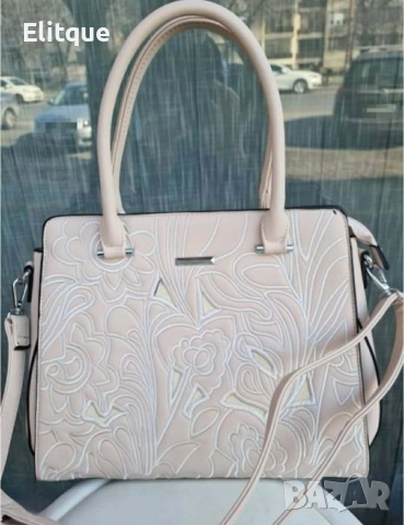 Елегантна дамска чанта с флорален релеф, снимка 3 - Чанти - 52787299