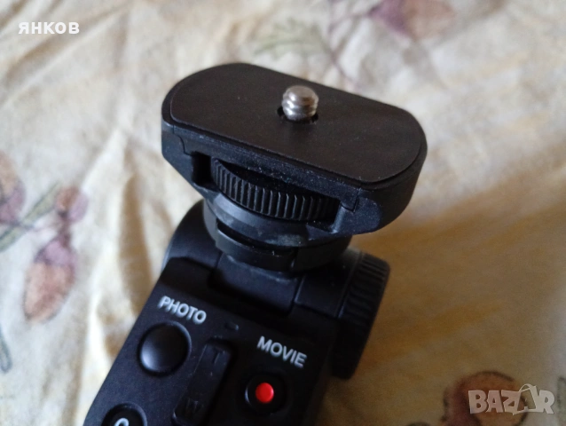 Предлагам блутут статив за фотокамери Soni., снимка 4 - Чанти, стативи, аксесоари - 53828686