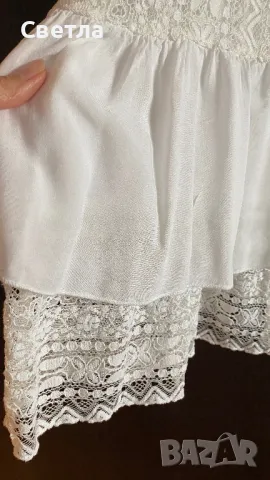 Бяла рокля на Guess, снимка 5 - Рокли - 50429321