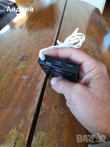 Старо радио,радиоприемник Aiwa CR-11, снимка 3 - Антикварни и старинни предмети - 53445654