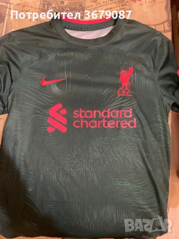 Продавам оригинална тениска на Ливърпул