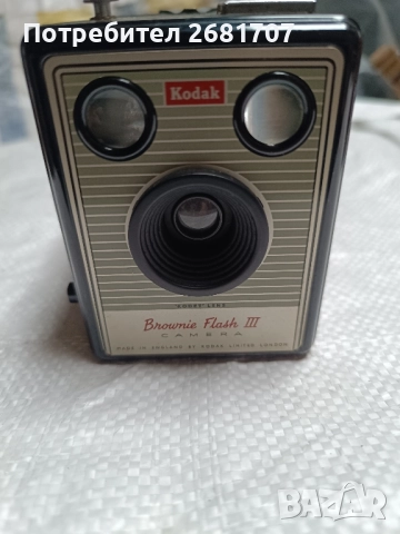 фотоапарат Kodak Brownie , снимка 2 - Фотоапарати - 52458168