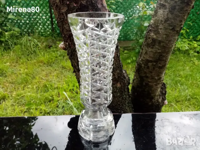 Кристална ваза